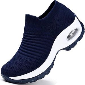 NWOT - MEN Walking Shoes - Slip on Sock Sneakers Comfortable Mesh Casual SZ 9